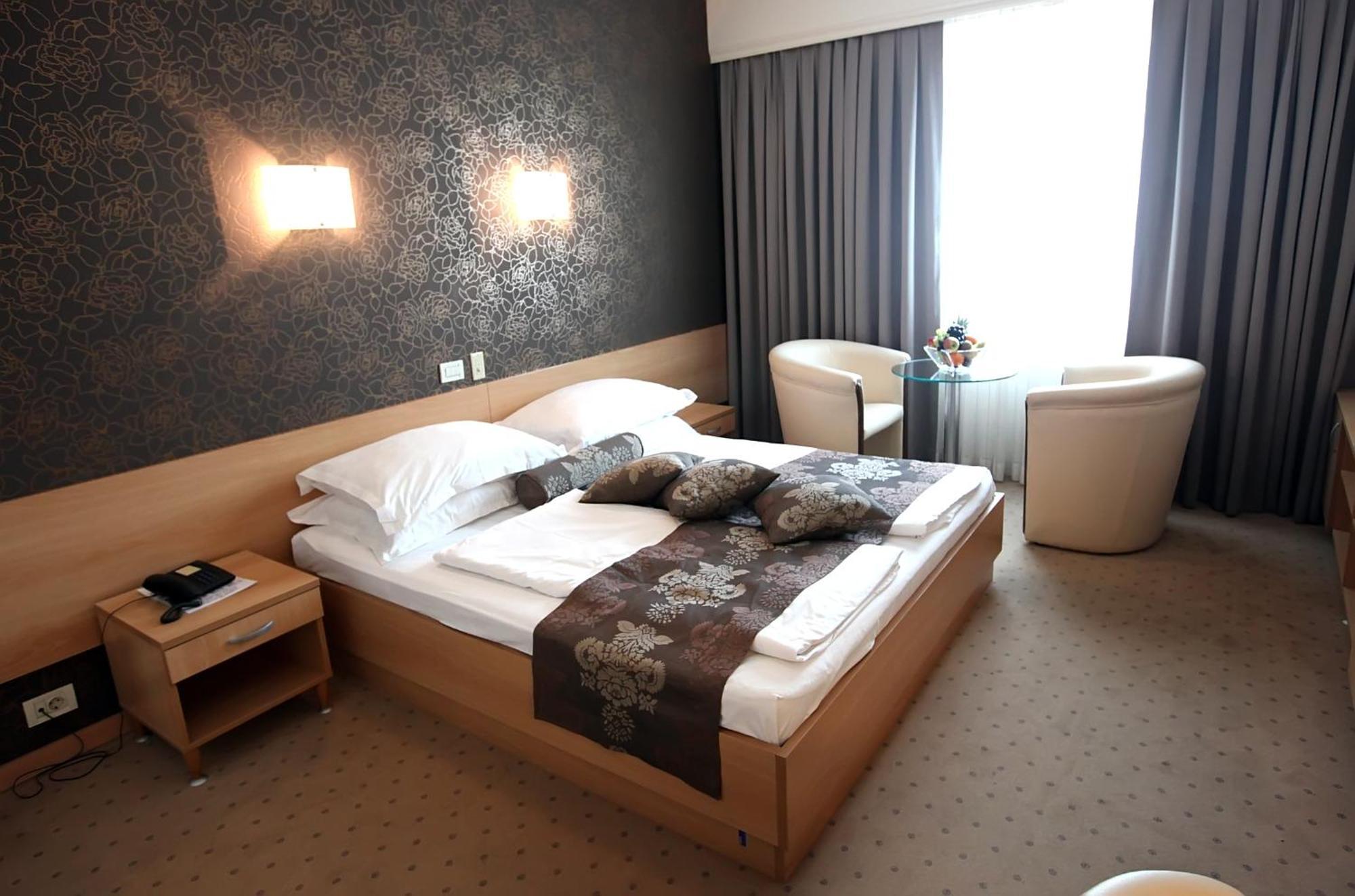 Hotel Zovko Zagreb Sesvete Dış mekan fotoğraf