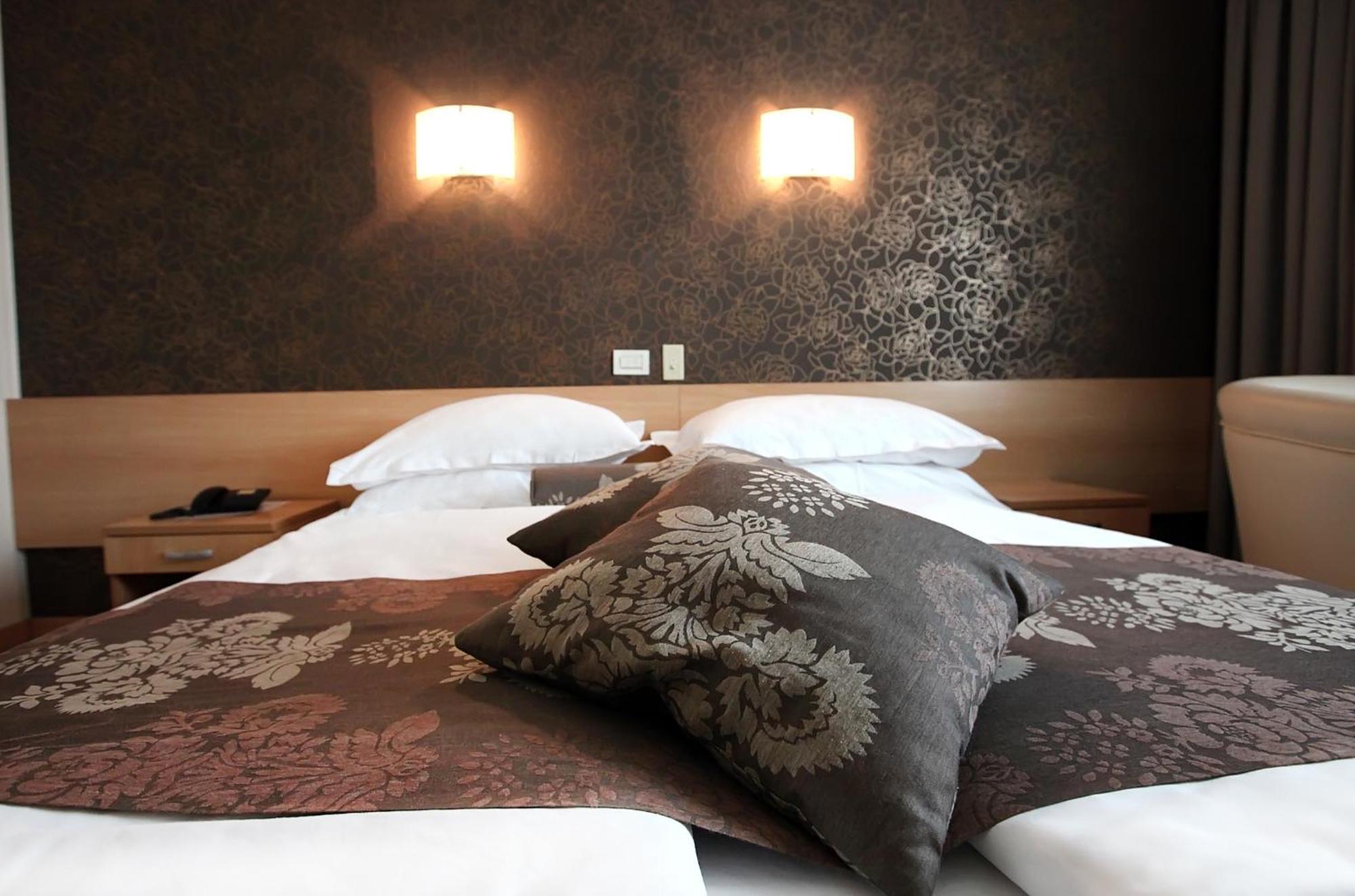 Hotel Zovko Zagreb Sesvete Dış mekan fotoğraf